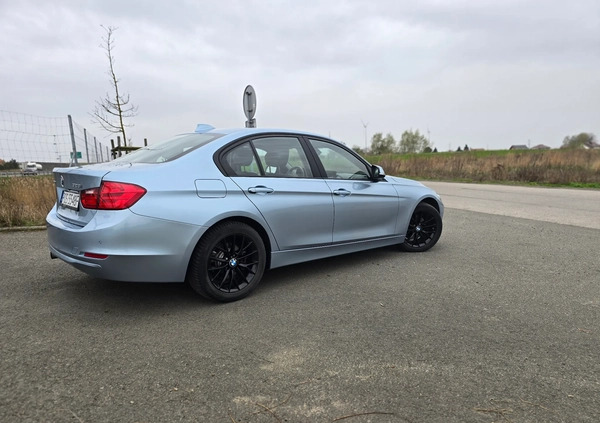 BMW Seria 3 cena 71900 przebieg: 127496, rok produkcji 2015 z Skępe małe 667